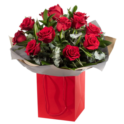 12 Red Roses - 12 luxury red roses and lush foliage
