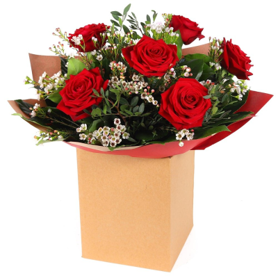 6 Red Roses - Indulge in the timeless elegance of '6 Red Roses' from Twig & Twine. This vivid arrangement, perfect for any heartfelt occasion, radiates passion and charm. Delivering smiles across Helmsley, it's the ultimate romantic gesture.
