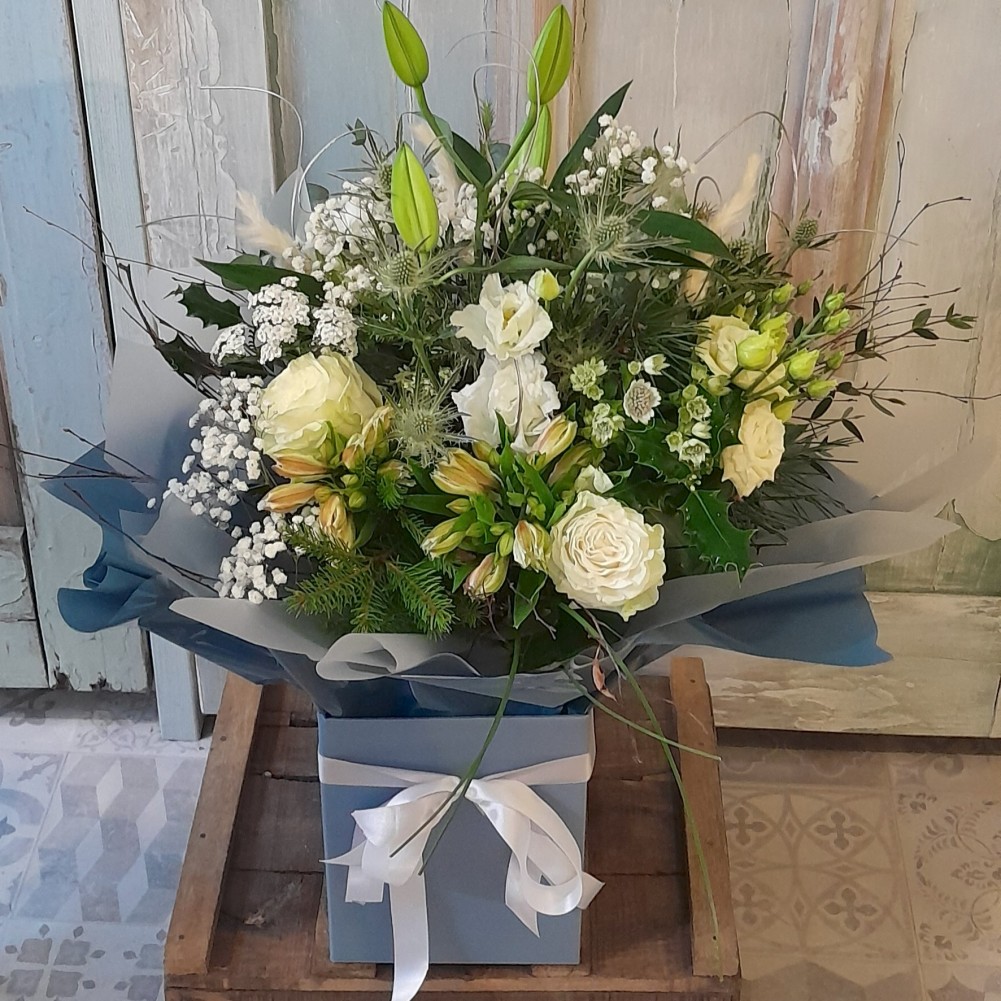 Fjord Luxury Hand Tied