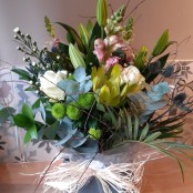 Mixed Water Bouquet
